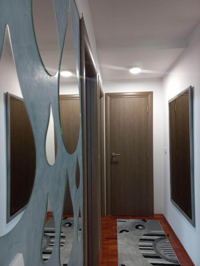 Twins Apartments Čačak Екстериор снимка
